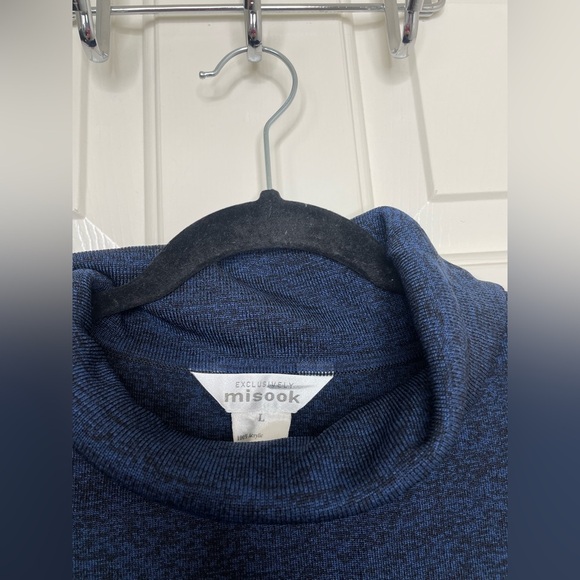 Exclusively Misook Blue Sleeveless Turtleneck Blouse Size L - Picture 3 of 6